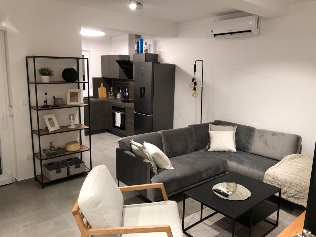 Spuzva Apartamento Brodarica  Exterior foto